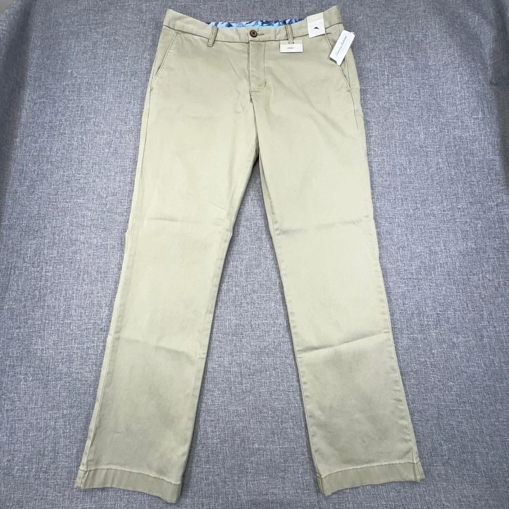 Tommy Bahama Boracay Flat Front Chino Pants Mens 32x30 Khaki Vintage Fit NEW